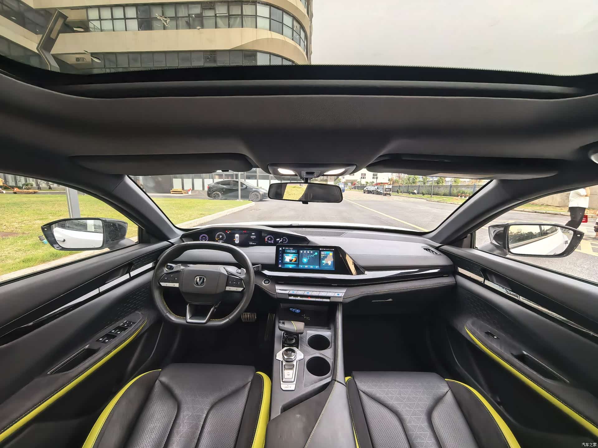Changan UNI-V, 2023 10