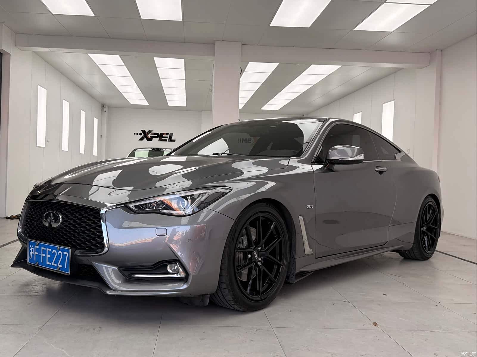Infiniti Q60