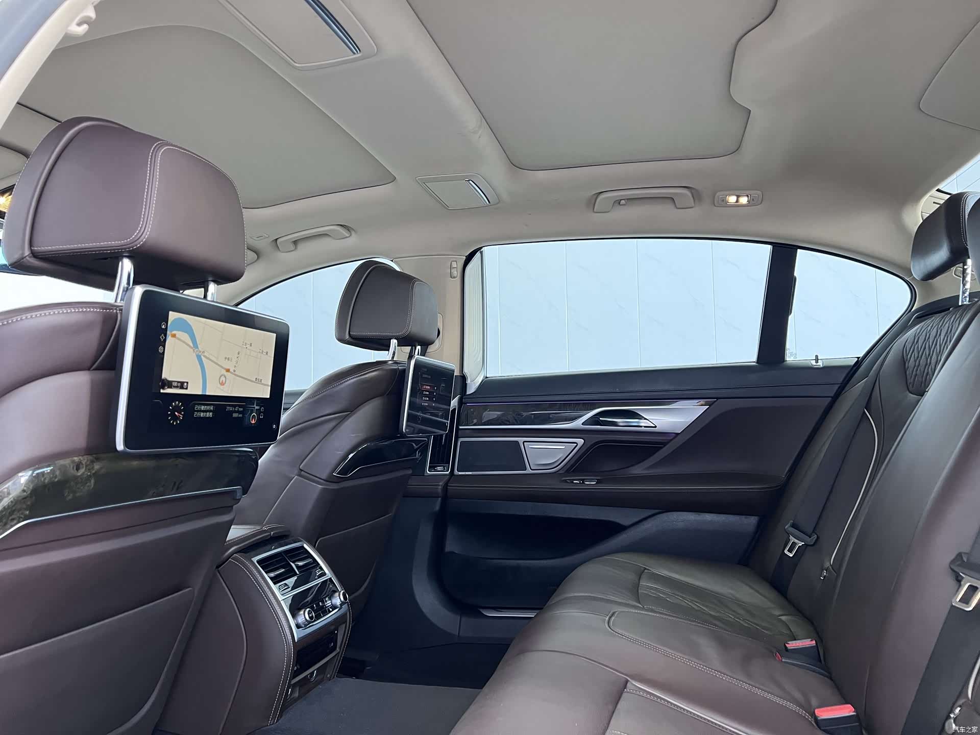 BMW 7 Series, 2017 8