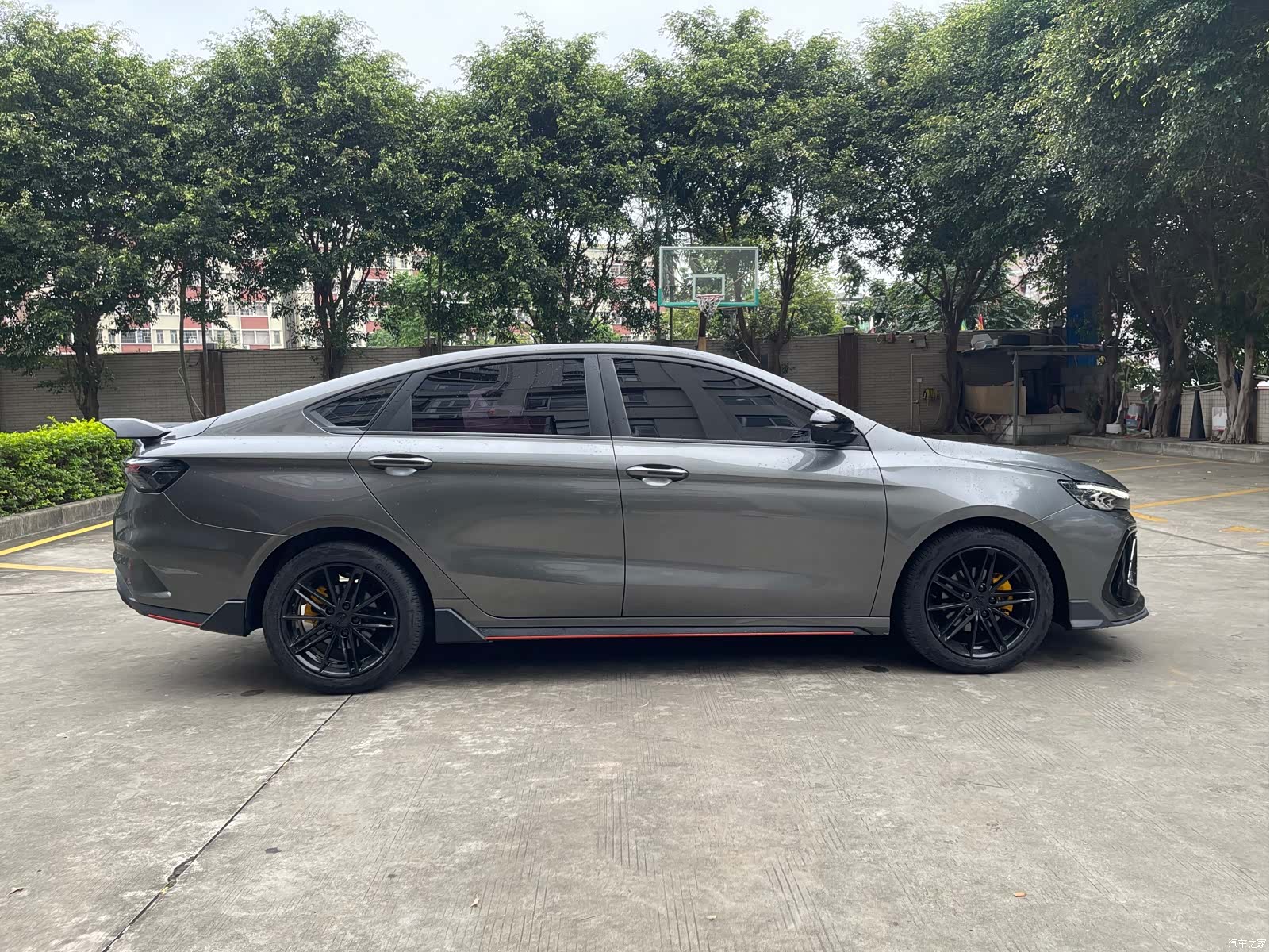 Geely Binray, 2023 8