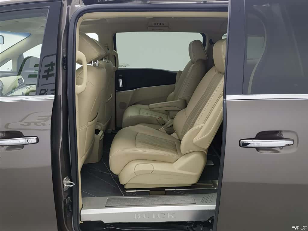 Buick GL8, 2023 15
