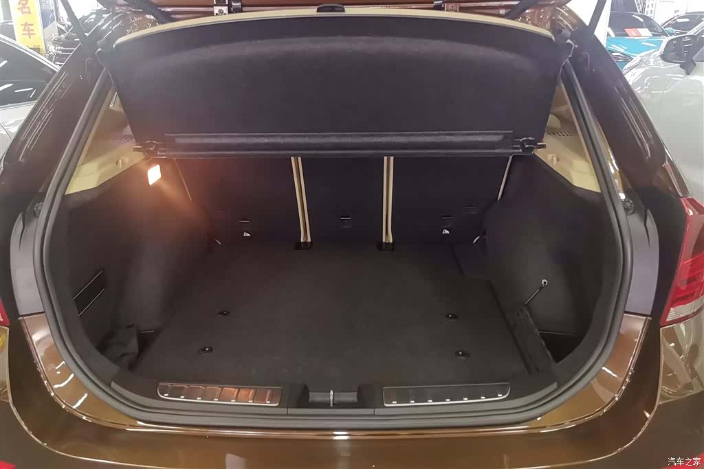 BMW X1, 2015 4
