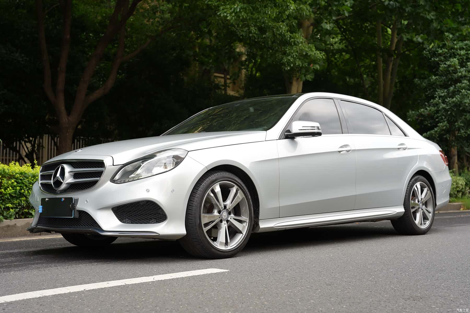 Mercedes-Benz E-Class, 2014 3