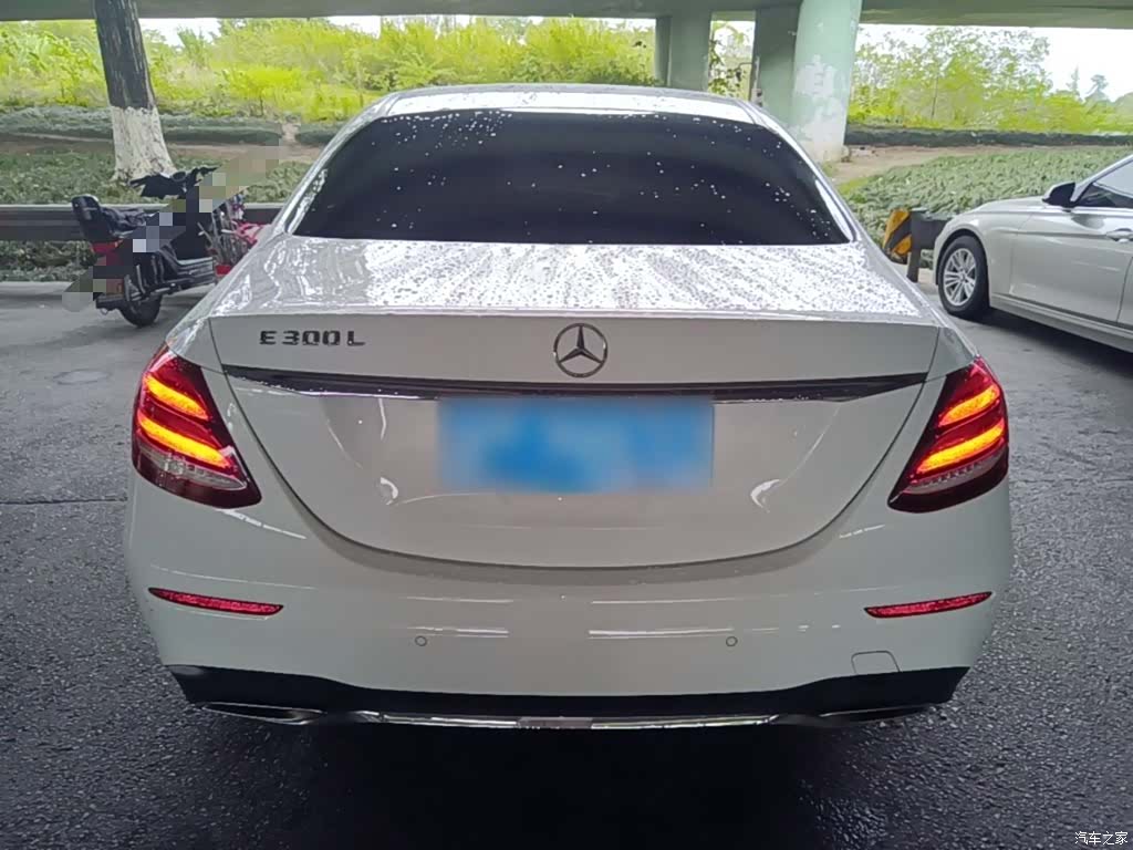 Mercedes-Benz E-Class, 2019 4