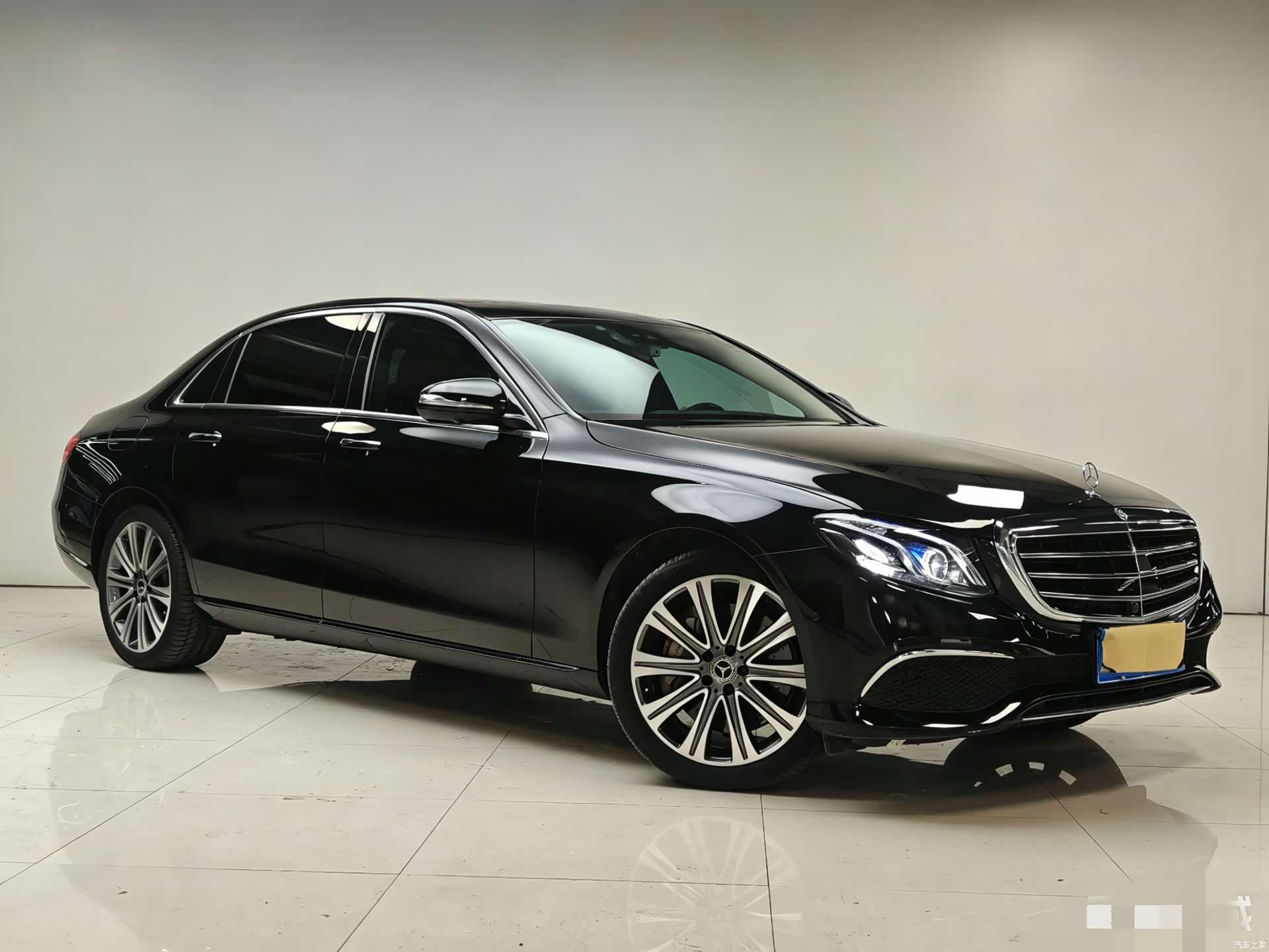 Mercedes-Benz E-Class, 2017 3