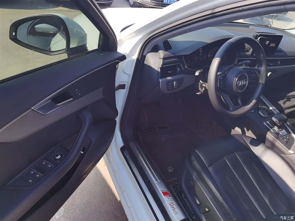 Audi A4L, 2019 12