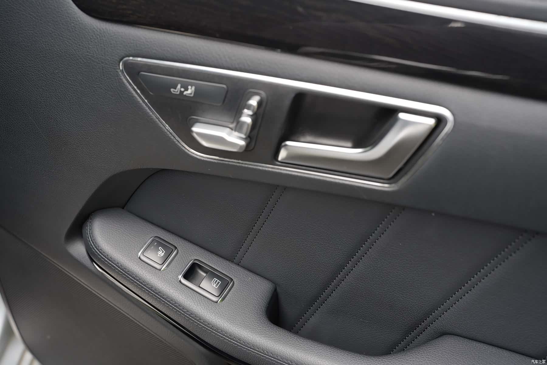 Mercedes-Benz E-Class, 2014 20