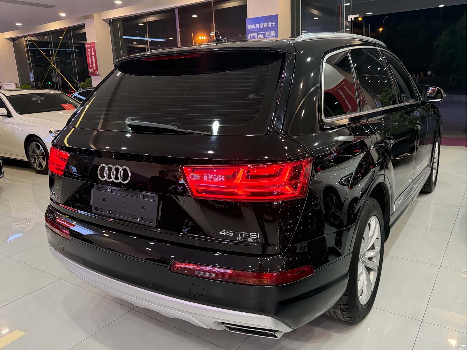Audi Q7, 2016 все фото