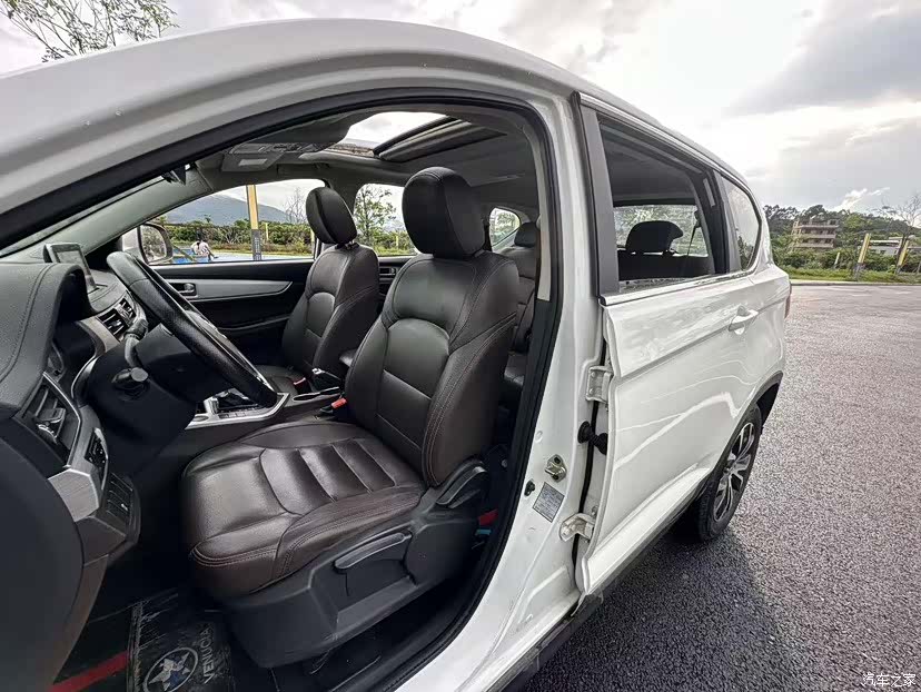 DongFeng X5, 2017 10
