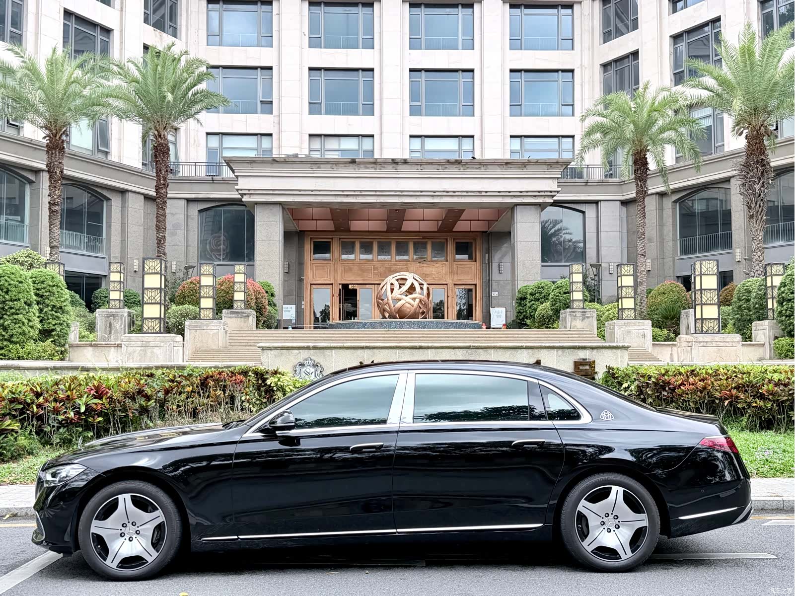 Maybach S-Class, 2025 все фото