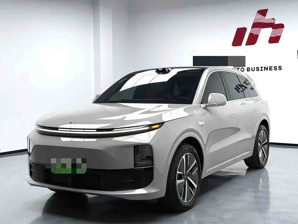 Li Auto L6