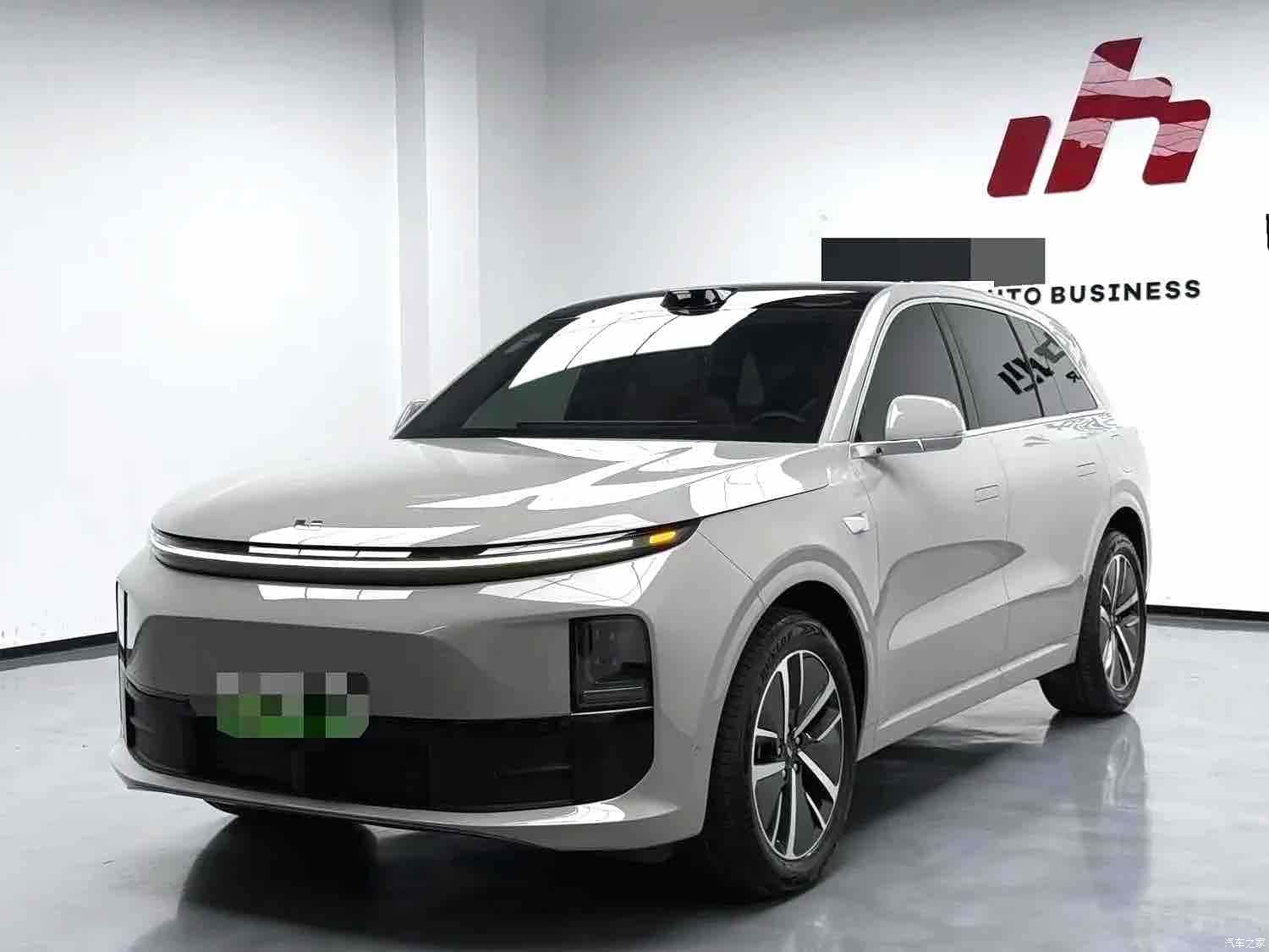 Li Auto L6, 2025 1