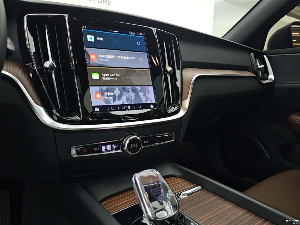 Volvo V60, 2024 12
