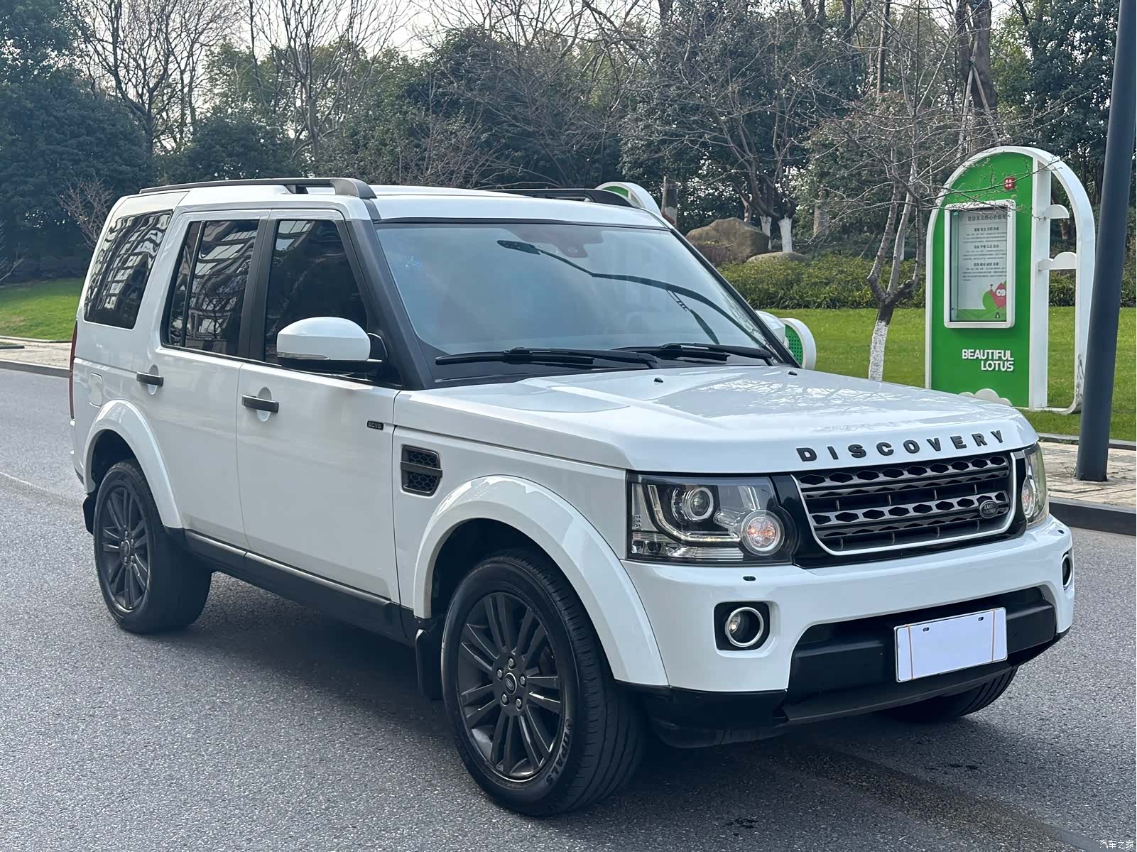Land Rover Discovery, 2017 3