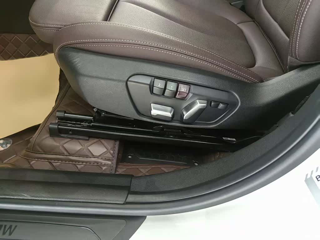 BMW X1, 2021 7
