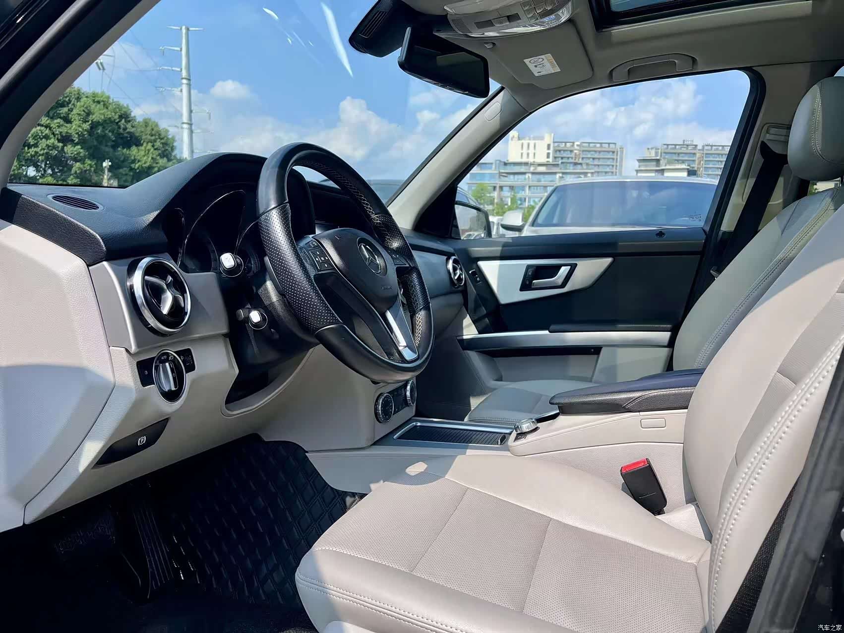 Mercedes-Benz GLK-Class, 2014 9