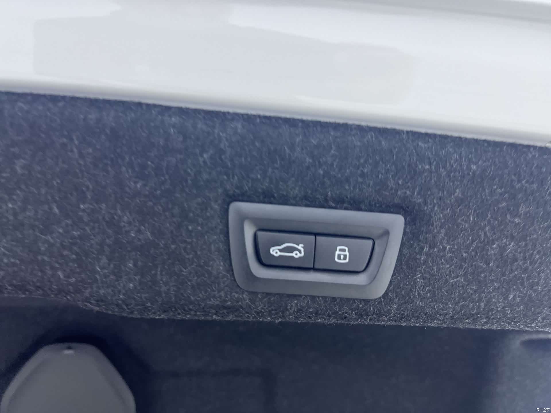 BMW i5, 2024 13