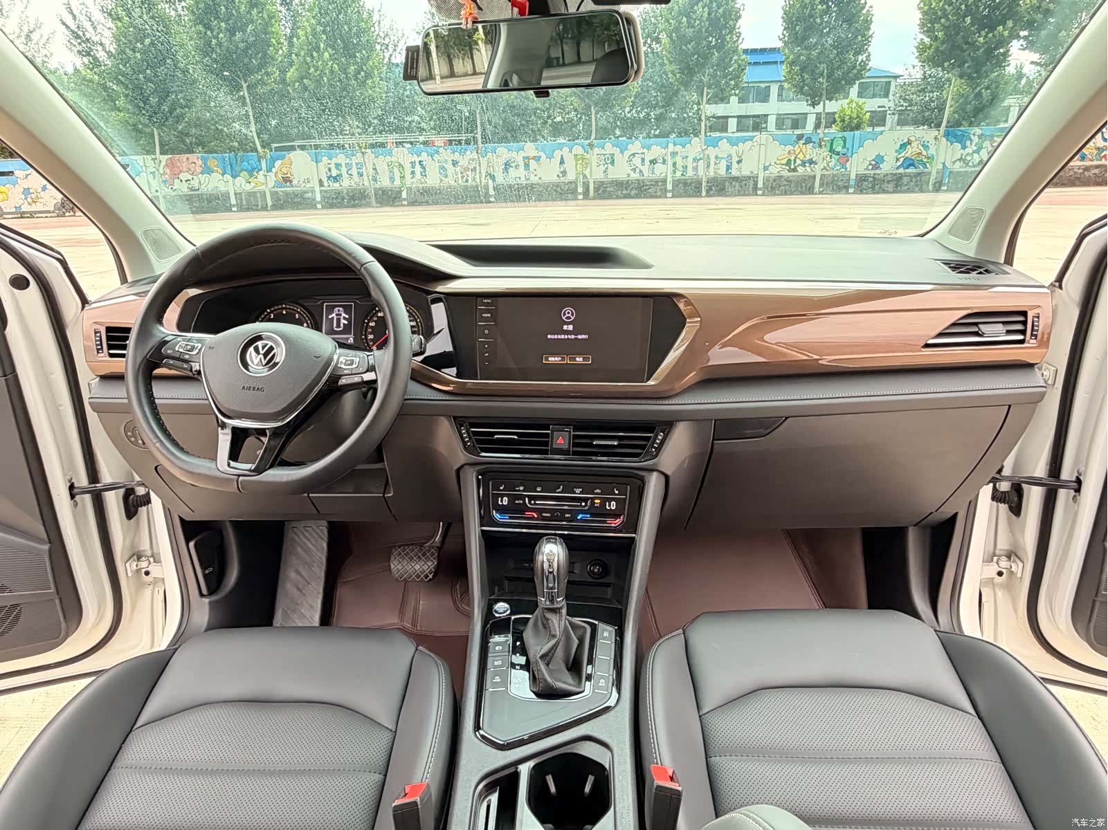 Volkswagen Tharu, 2022 12