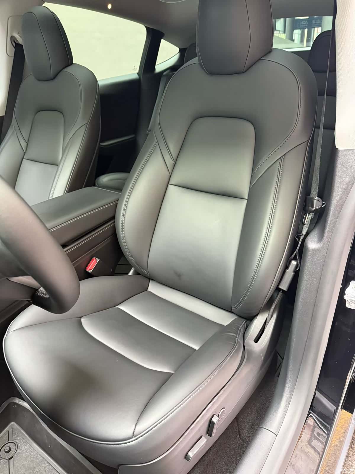 Tesla Model Y, 2021 8