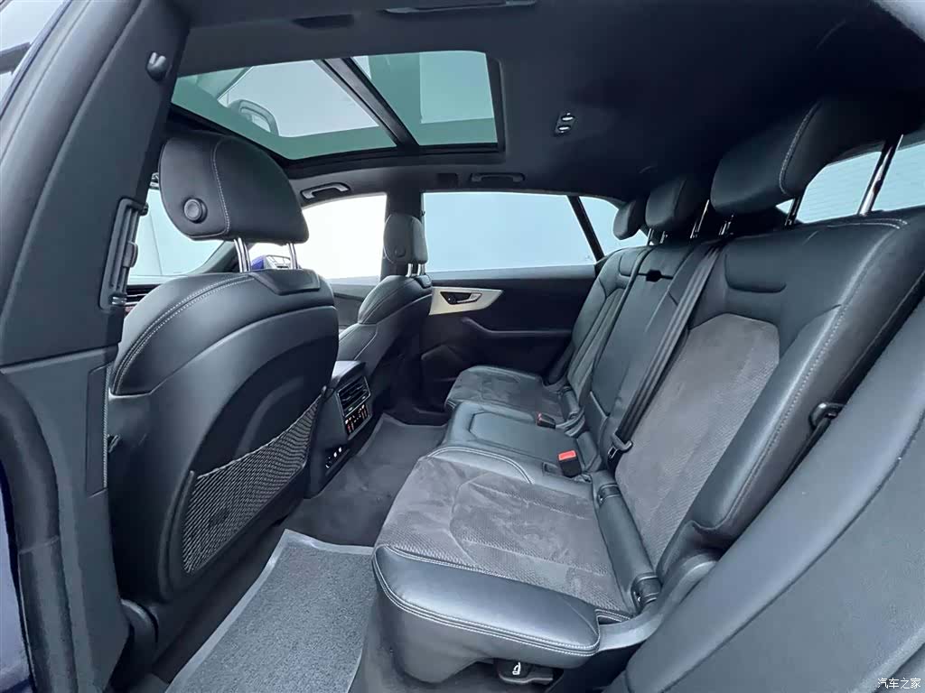 Audi Q8, 2020 29