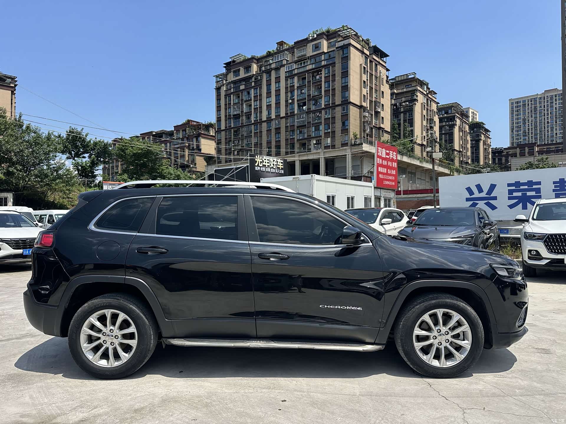 Jeep Cherokee, 2019 7