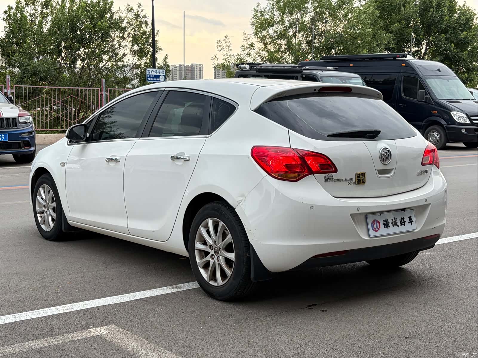Buick XT, 2013 6