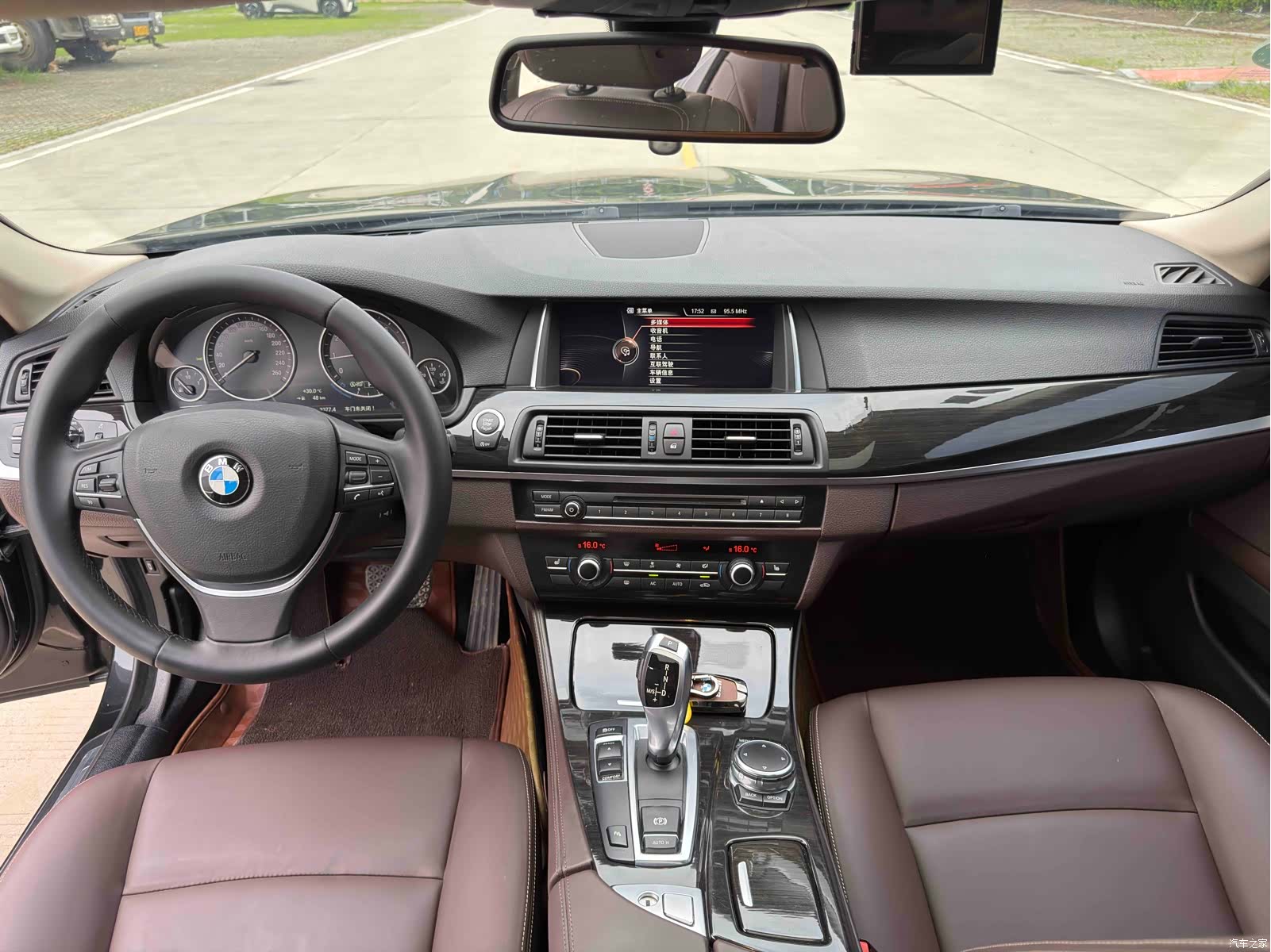 BMW 5 Series, 2016 8