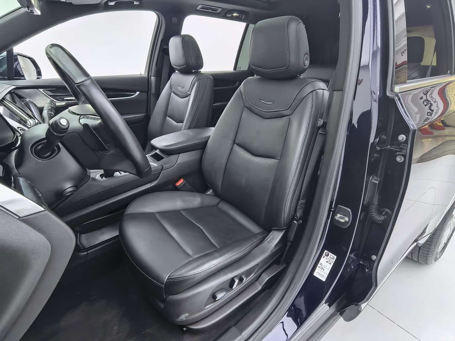 Cadillac XT6, 2021 8