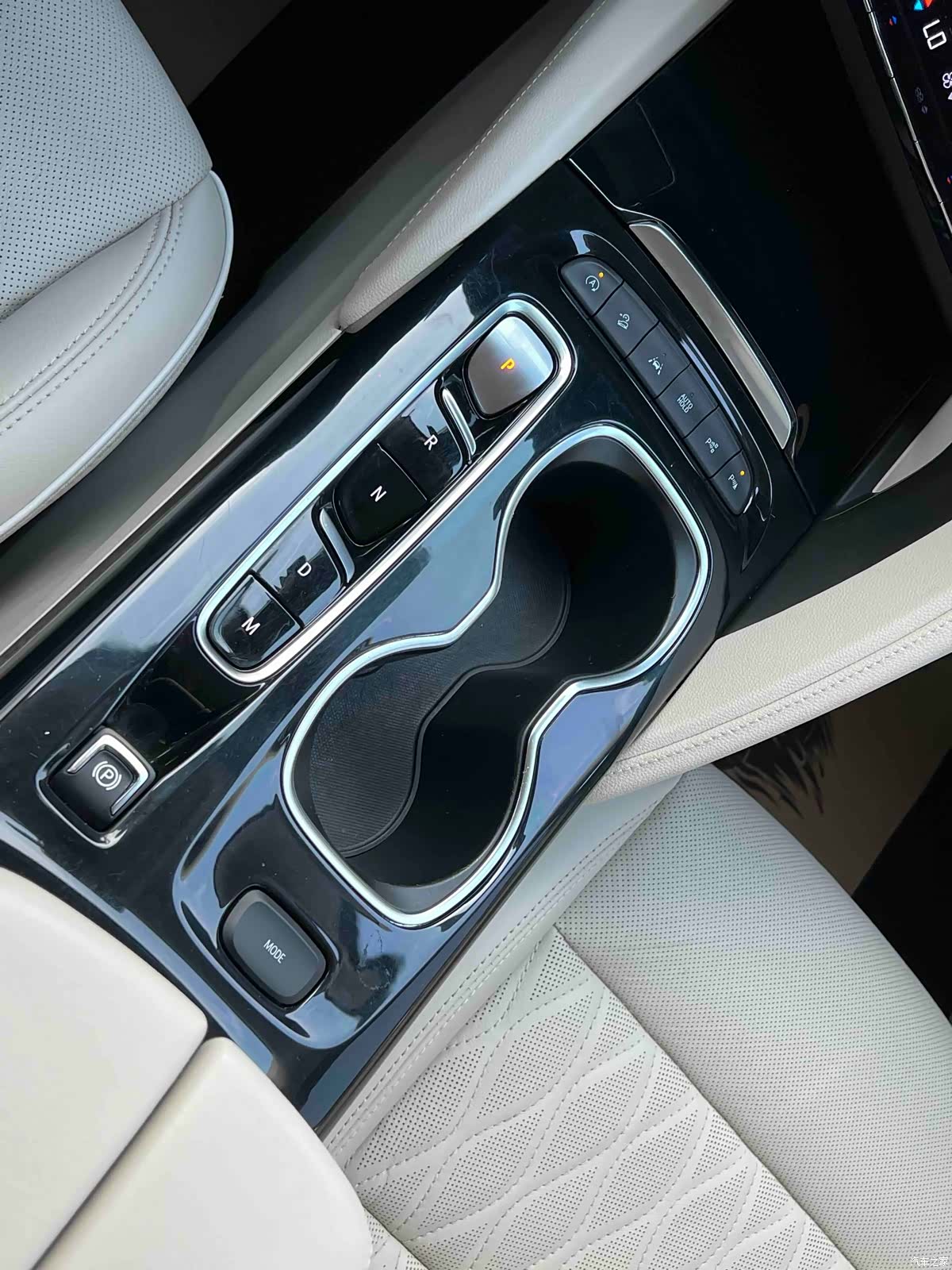 Buick Envision, 2021 8