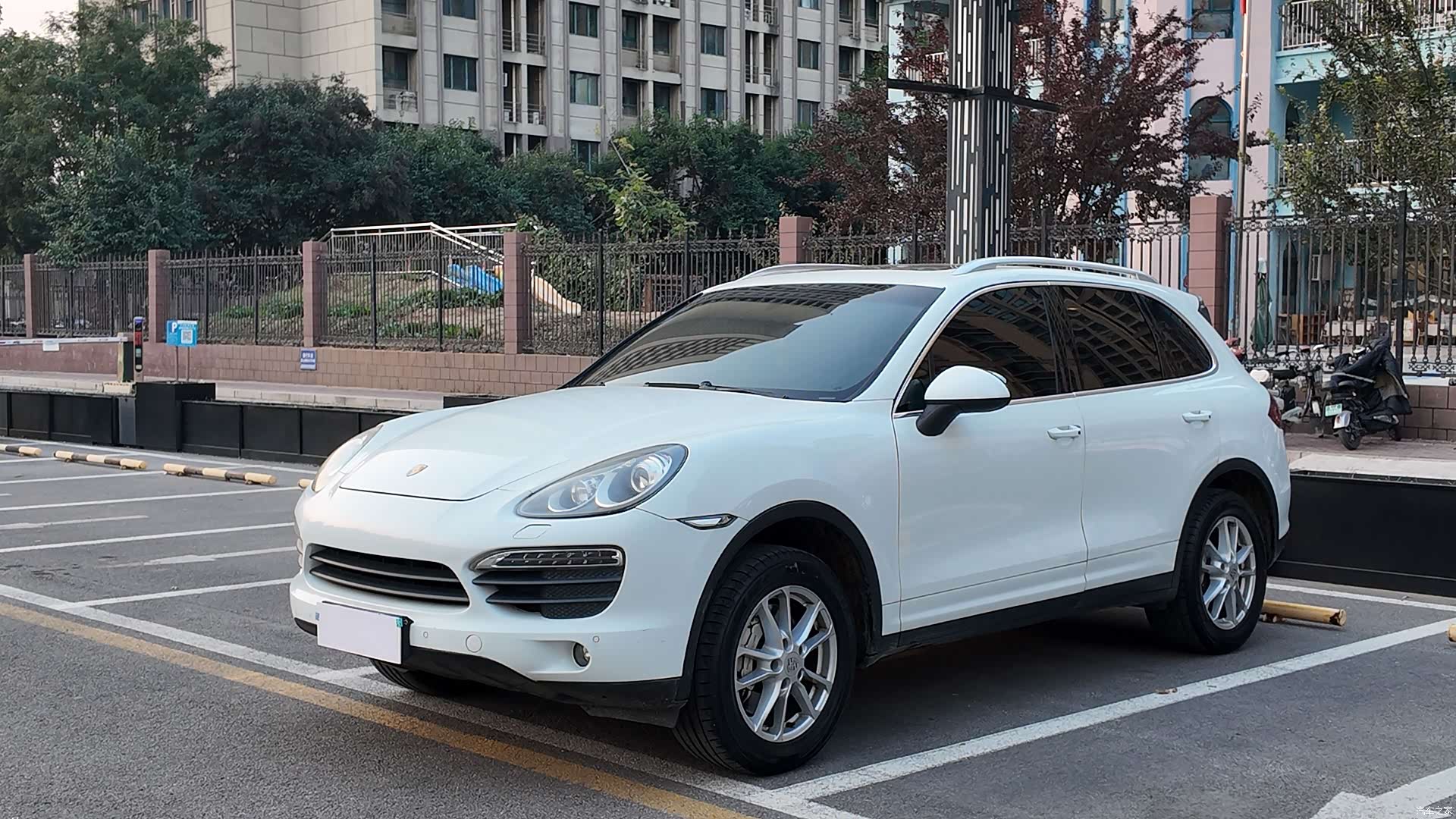 Porsche Cayenne, 2012 3