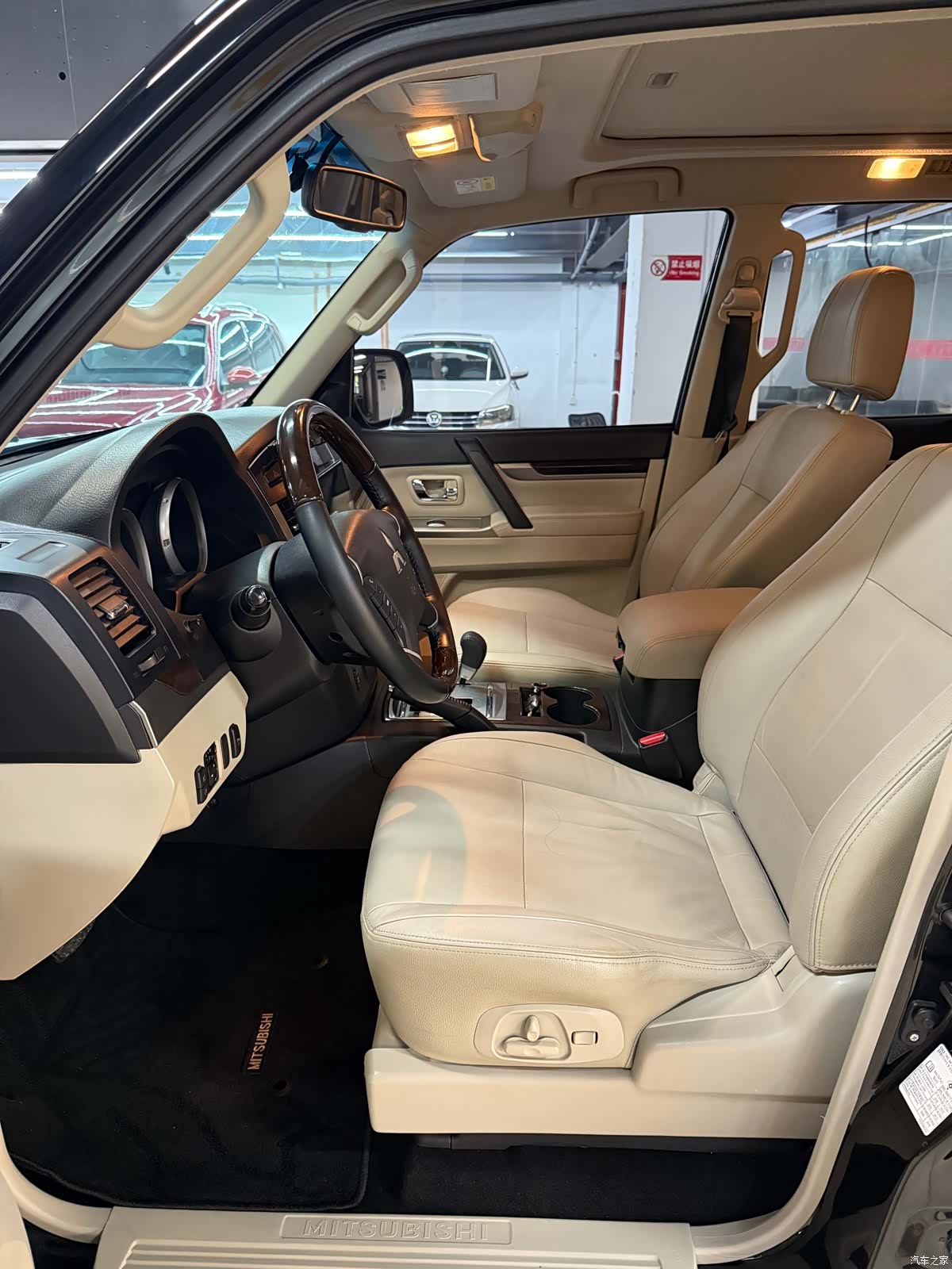 Mitsubishi Pajero, 2020 4