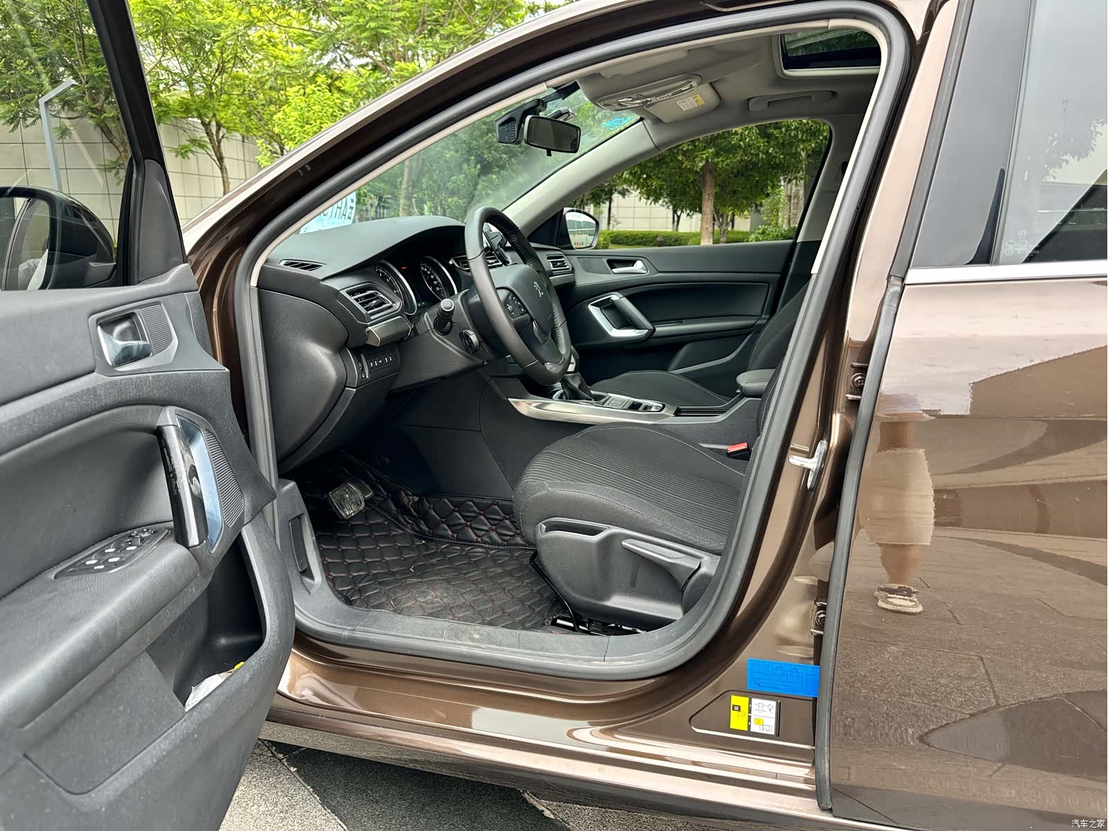 Peugeot 408, 2018 9