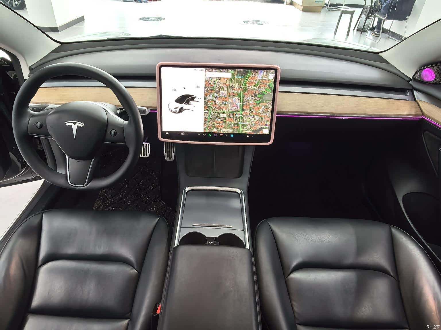 Tesla Model 3, 2021 4
