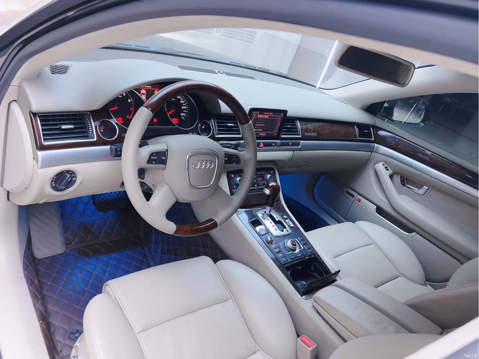 Audi A8L, 2008 13