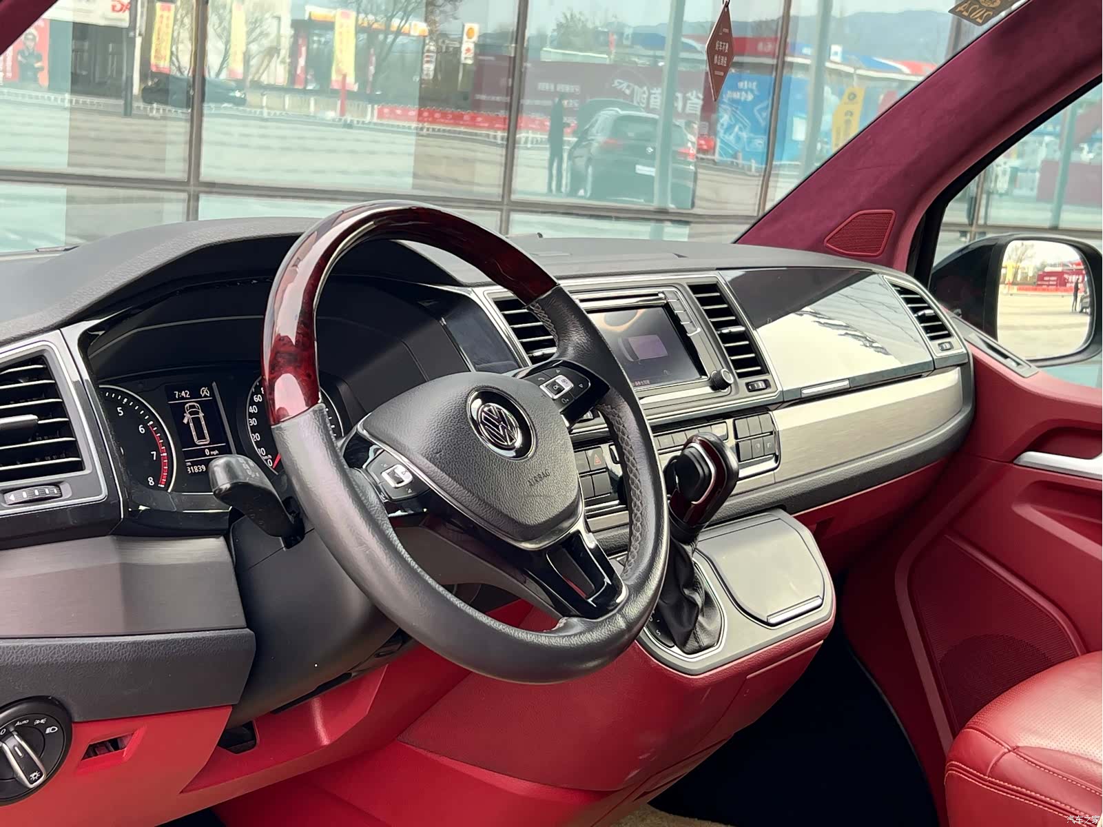 Volkswagen 7, 2018 7