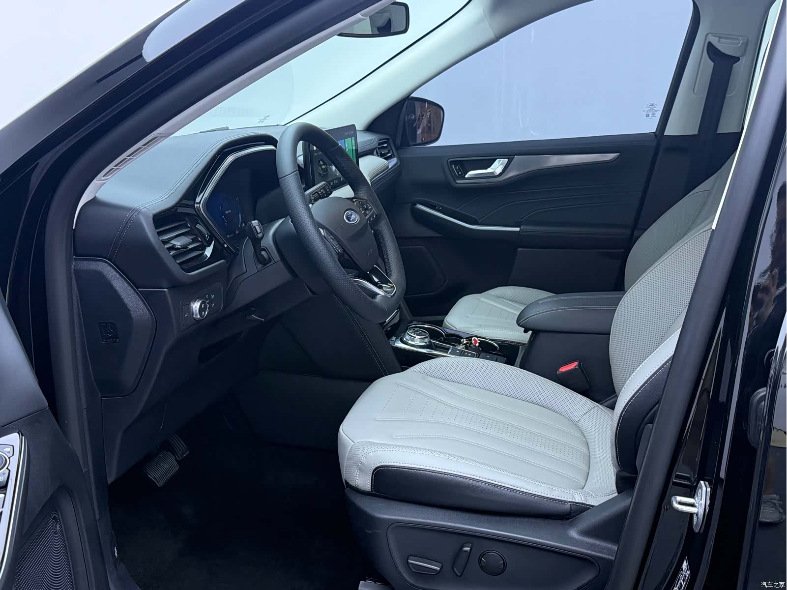 Ford Escape, 2021 13