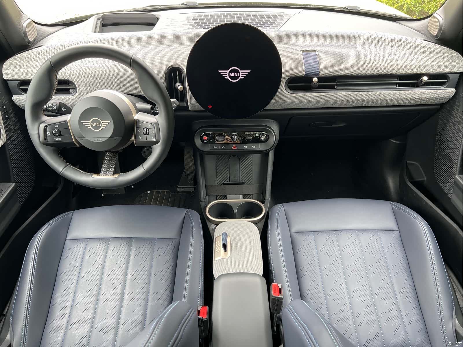 Mini Cooper, 2024 13