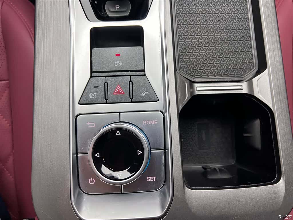 Jetour X70, 2024 10
