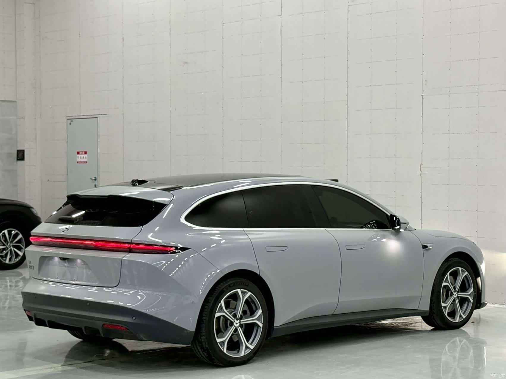 NIO ET5, 2024 9