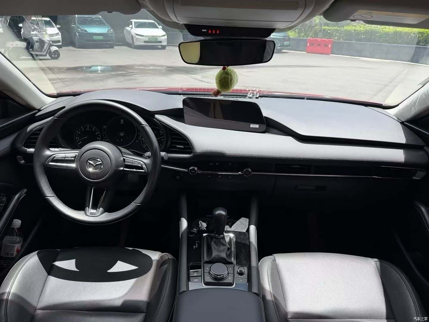 Mazda Mazda3, 2024 все фото