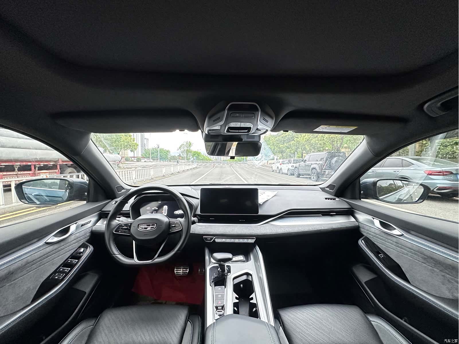 Geely Preface, 2022 9