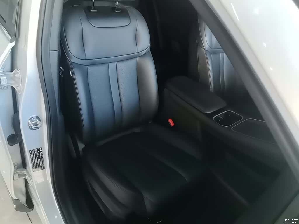 Wuling Starlight, 2024 25