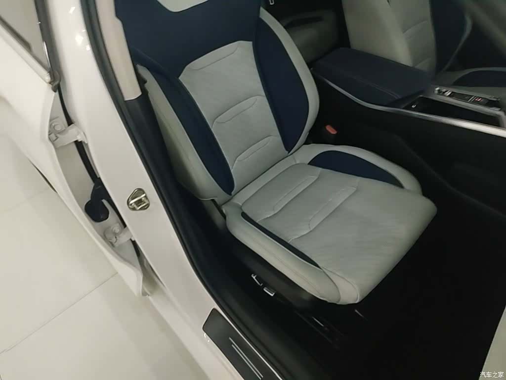 Geely Preface, 2021 25