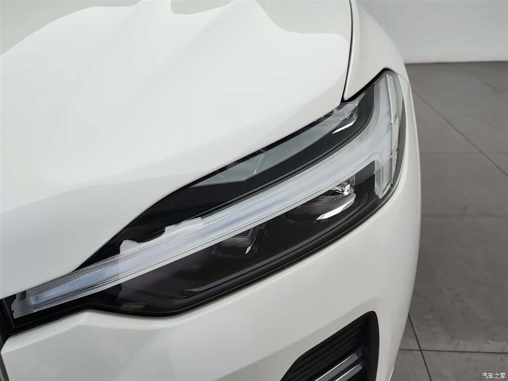 Volvo XC60, 2024 7