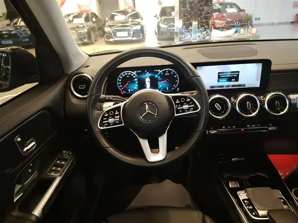 Mercedes-Benz GLB