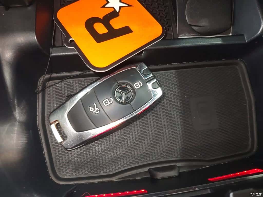 Mercedes-Benz E-Class, 2021 9