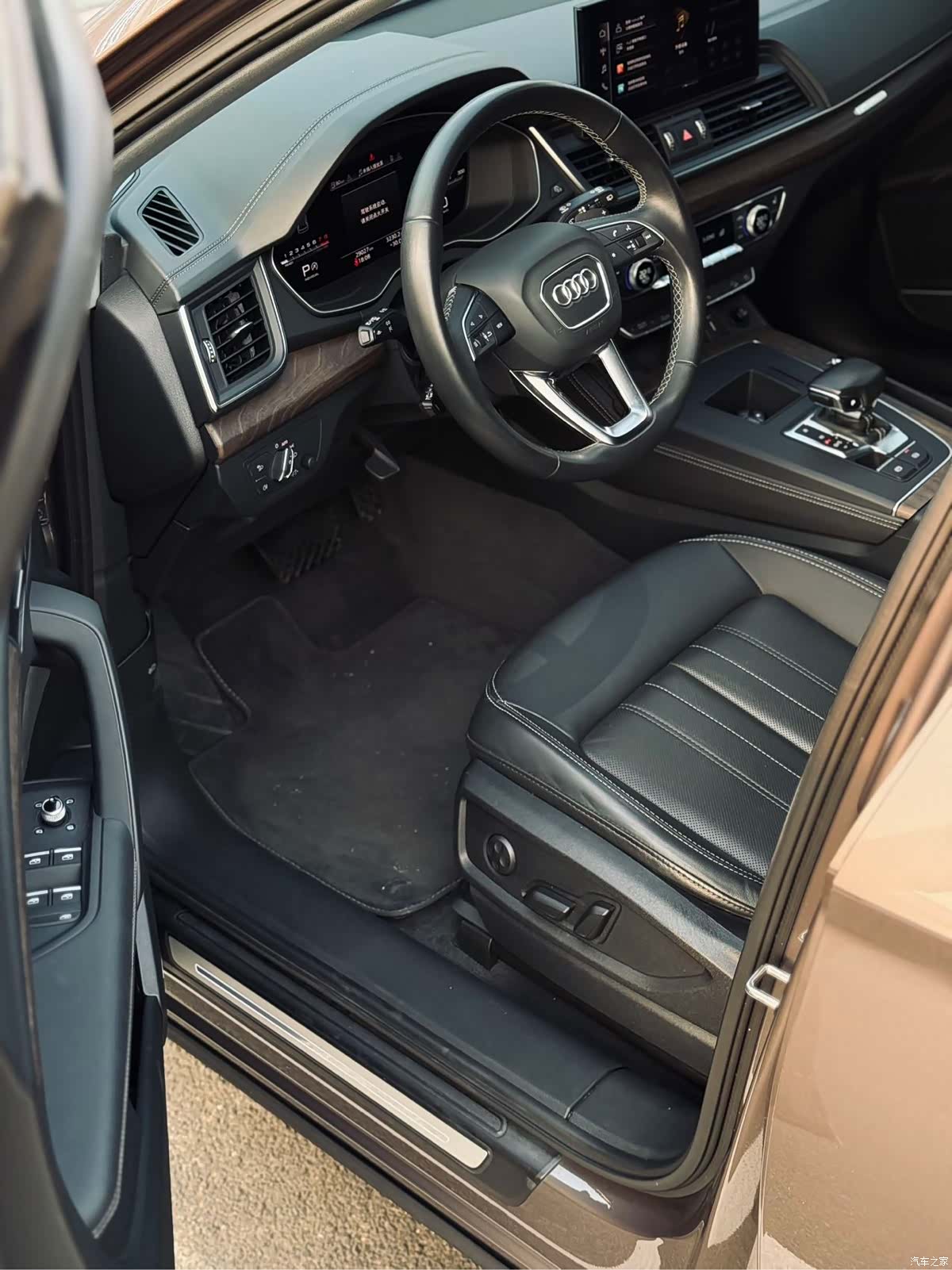 Audi Q5L, 2022 4