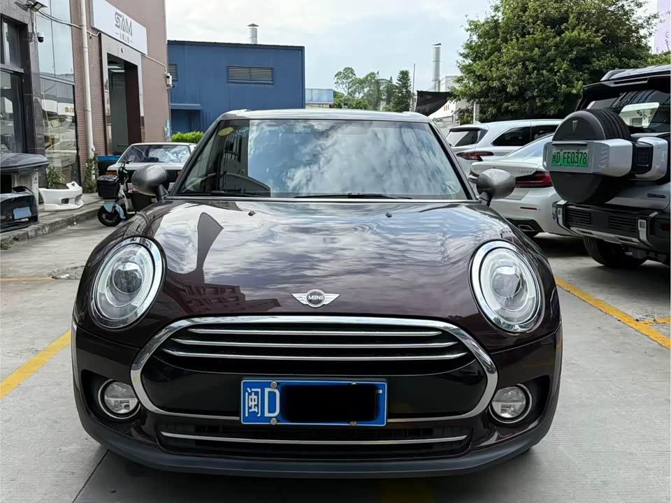 MINI CLUBMAN