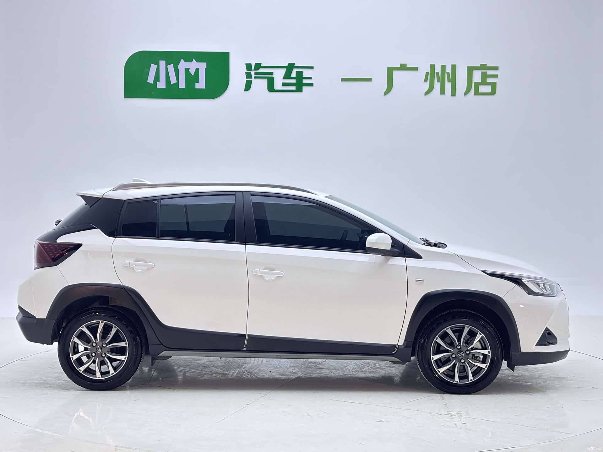 Toyota YARiS L, 2023 6
