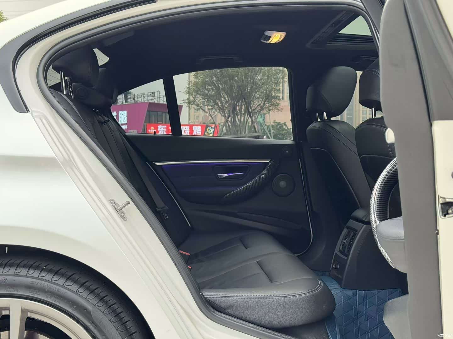 BMW 3 Series, 2018 7